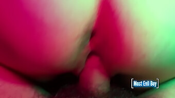 Masturbace A Creampie: Kouření A Tvrdá Jízda V Hd Videu