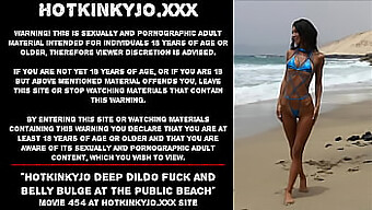 การผจญภัยทางทวารหนักของ Hotkinkyjo ที่ชายหาดในวิดีโอ Hd