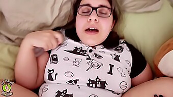 Watch A Chubby Teen'S Oral Skills In Action