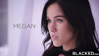 Megan Rain Daje Mandingu Jebanje V Obraz