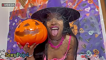 Mông To Của Preta Fogosa Bị Đổ Tinh Trùng Vào Trong Video Halloween Nóng Bỏng