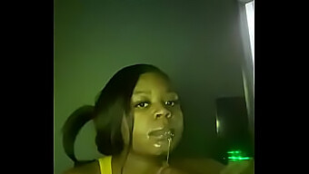 Ebony Slut On Her Knees Begging For A Cumshot